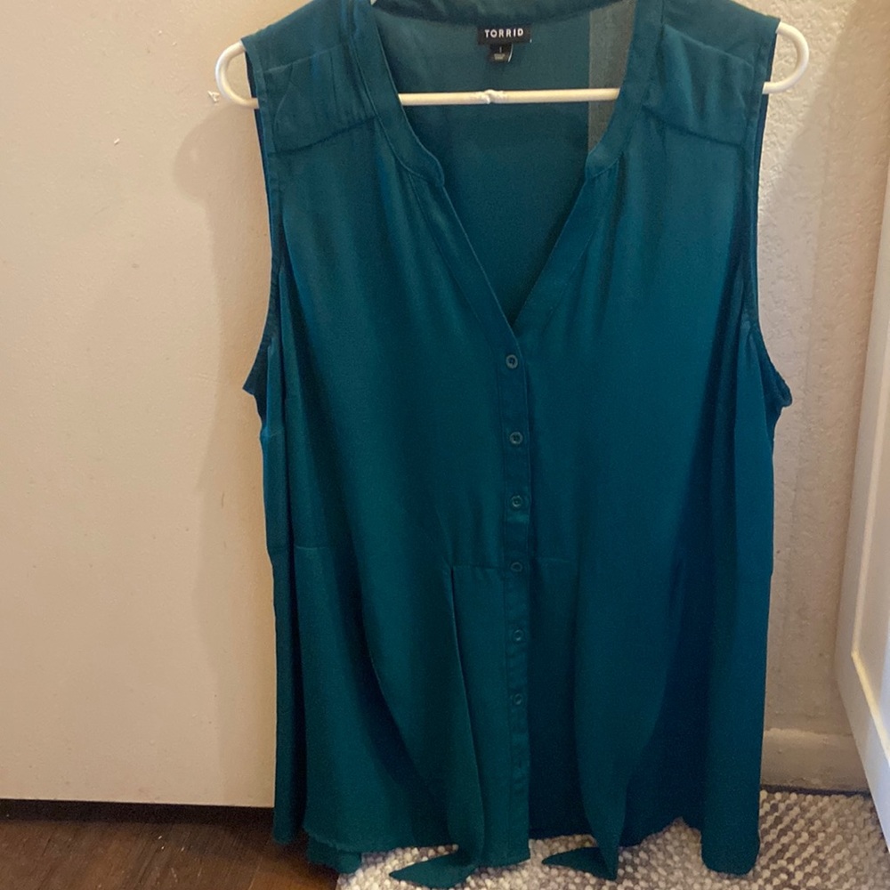Torrid Hunter Green sleeveless top. 1X